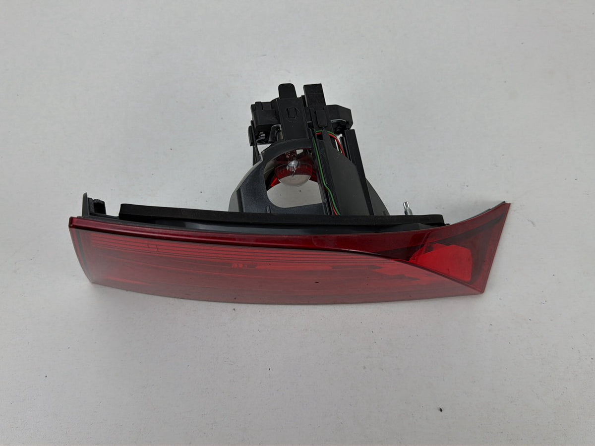 2014 BMW X1 E84 SUV Right Rear Taillight Decklid/Tailgate 03426500 OEM