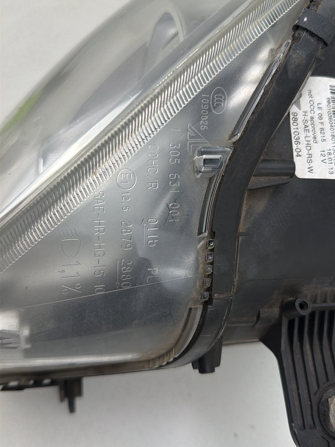 2011-2016 Mini Cooper Countryman S-Front Passenger Side Headlight 9801036-04 OEM