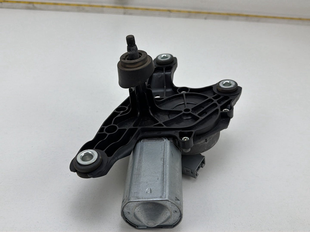 2012-2015 BMW X1 E84-Tailgate Window Washer Motor PN: 2990856 OEM