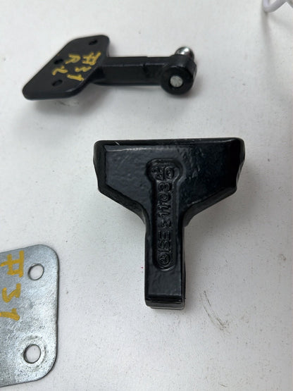 2007-2013 Mercedes-Benz S-Class W221-S550 Rear LH Driver Side Door Hinge Set OEM