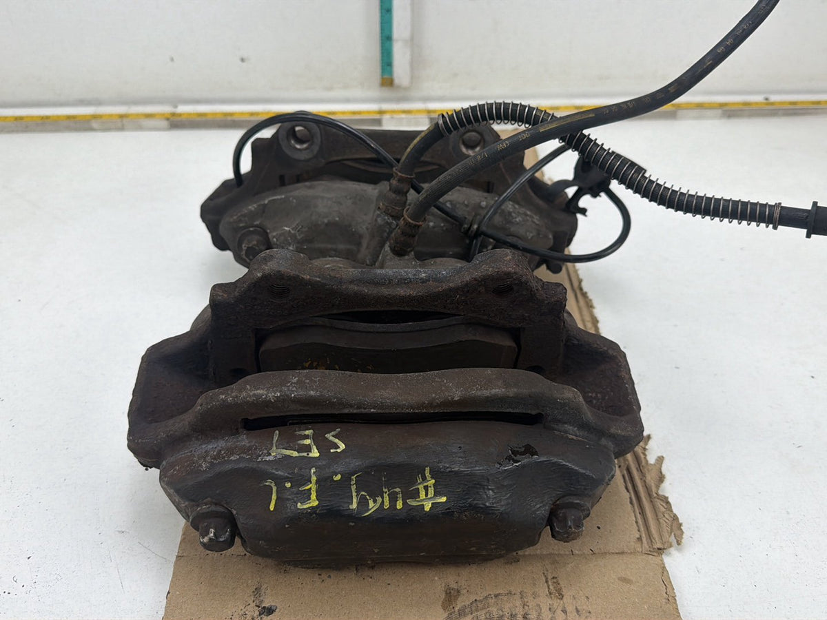 2007-2013 Mercedes-Benz S500 S-Class W221 Front Right & Left Side Caliper Set OEM