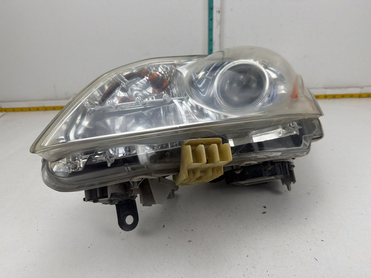 2007-2008 Infiniti G35 Front Right Passenger Hid Xenon Headlight OEM
