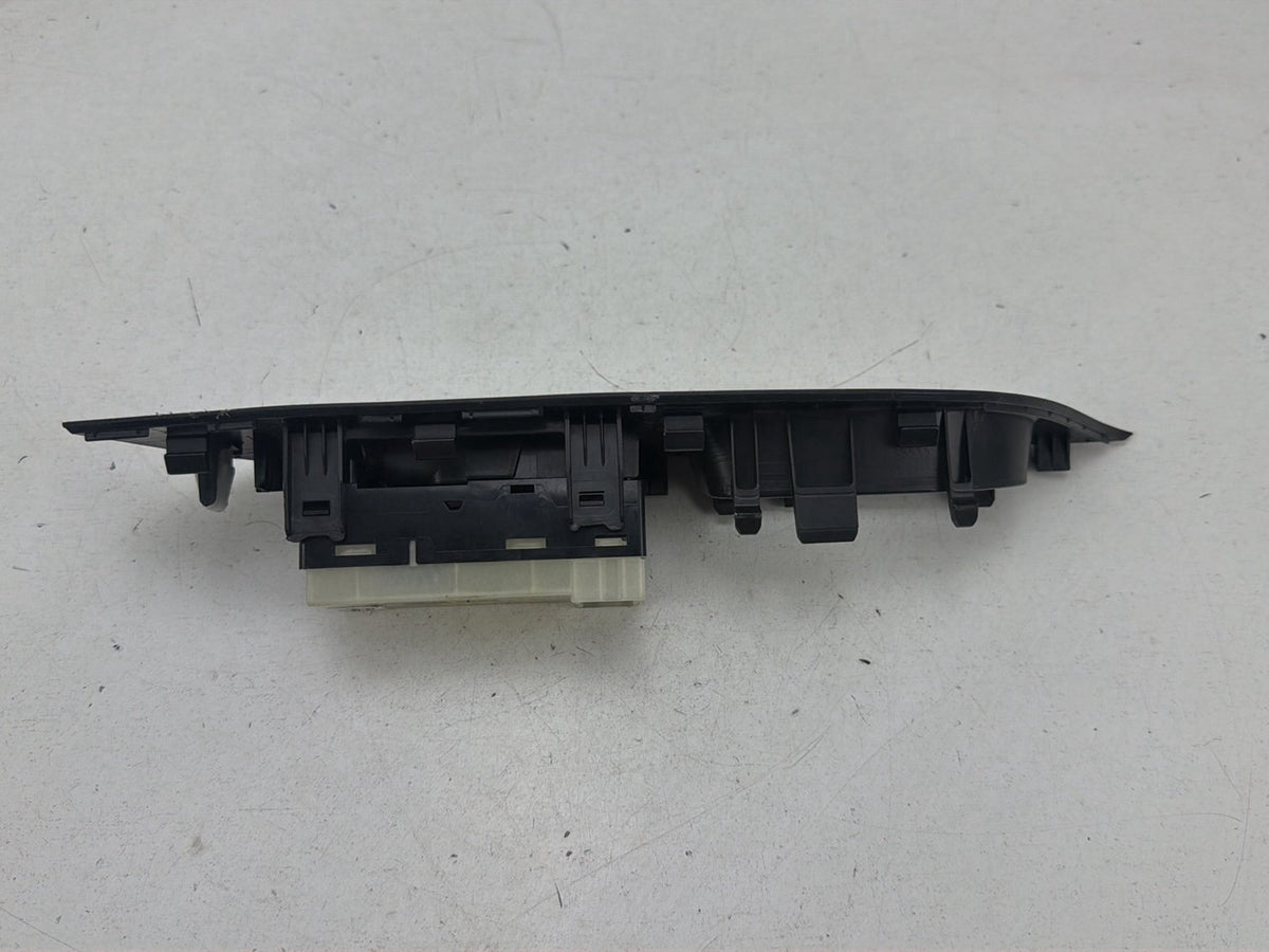 2008-2013 Infiniti G37 Left Rear Window Switch 25431-JK40D OEM