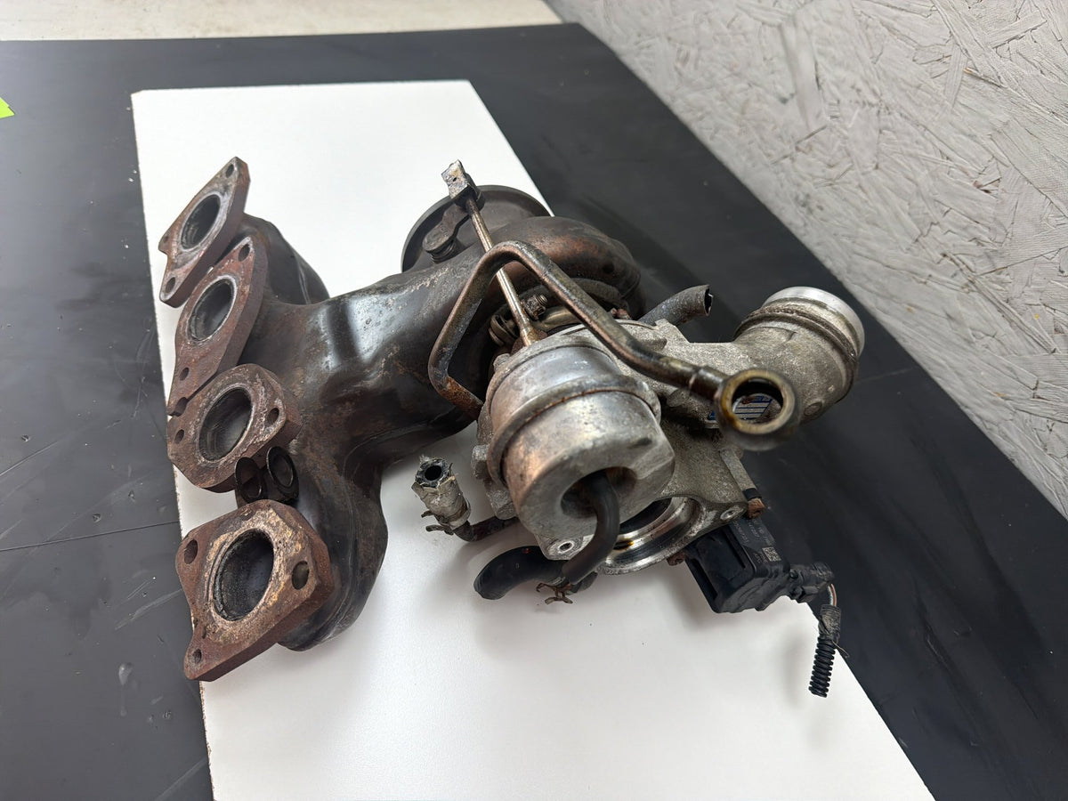 2015-2018 Volvo S60 2.0L 157K Turbocharger Supercharger Assembly 31411485 OEM