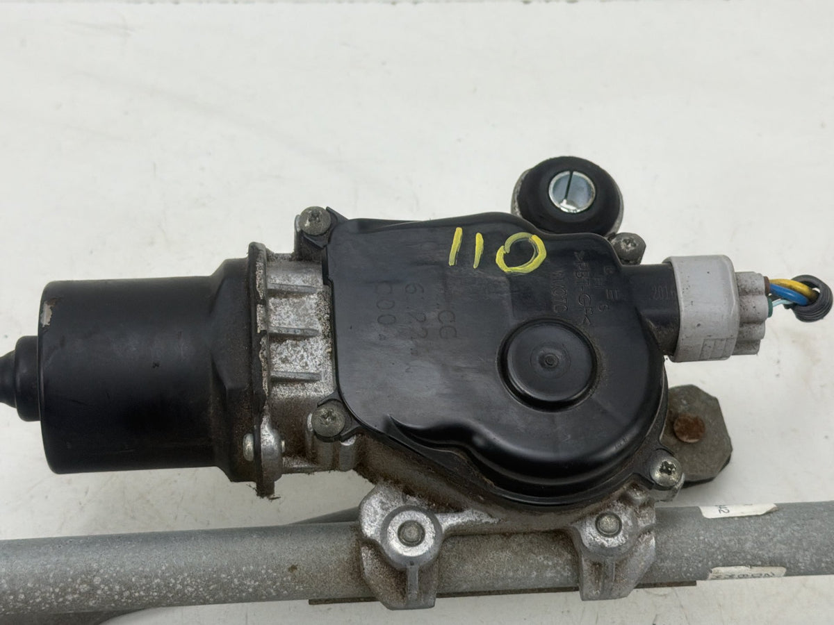 2013-2018 Nissan Altima Windshield Wiper Motor & Linkage Transmission OEM