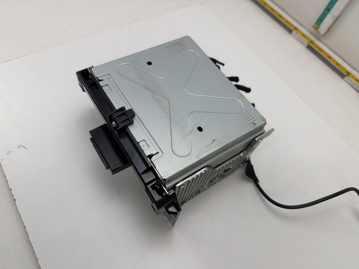 2014-2017 Maserati Quattroporte Radio CD Player Media Receiver 68257004AA OEM