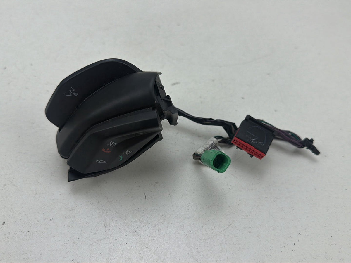 2012-2014 Ford Focus MK2 Wheel Voice Control Buttons Switch AM5T14K147DB OEM