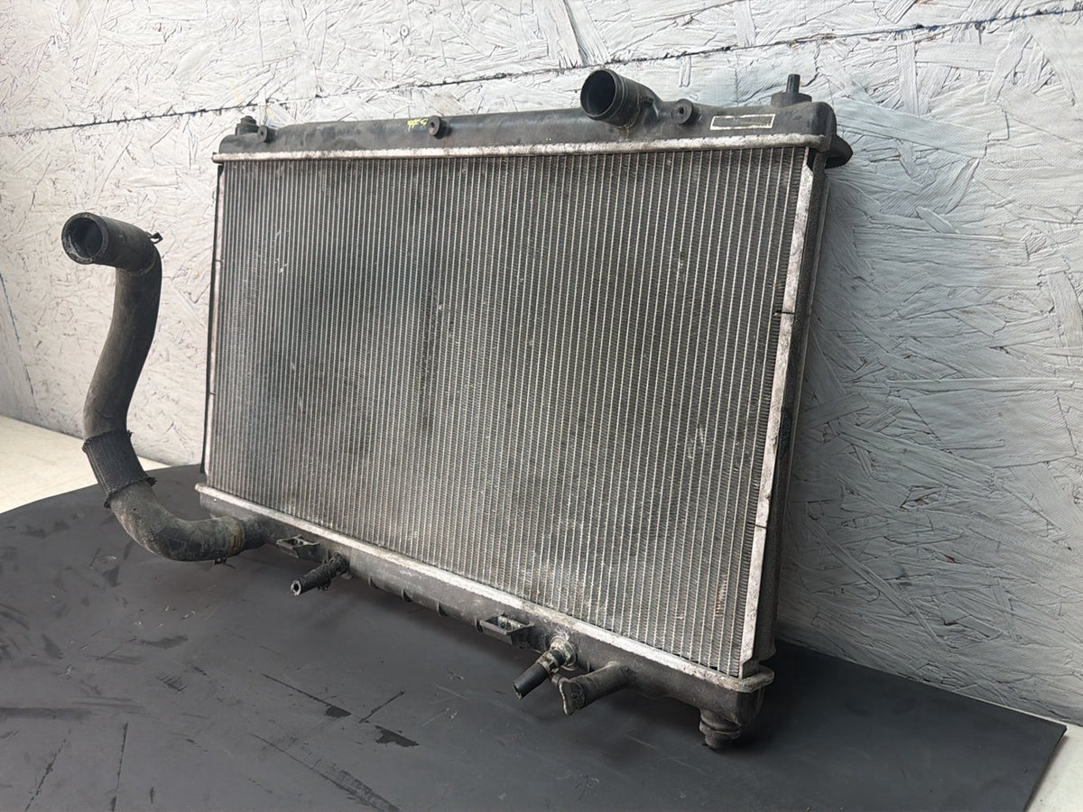 2003-2006 Porsche Cayenne Front Engine Radiator OEM