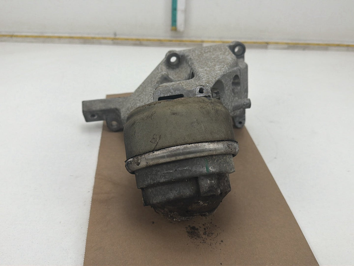 2007-2013 Mercedes-Benz S-Class W221 S550 Left Engine Mount A2782234504 OEM