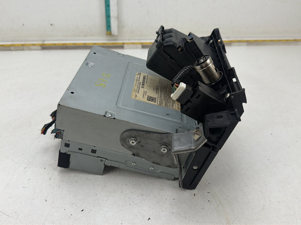 2007-2012 Acura RDX Radio AM/FM Stereo In-Dash 6-Disc CD Audio Receiver OEM