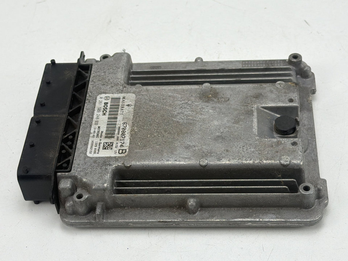 2015-2020 Maserati Ghibli III M157 Engine Control Unit ECU 670007174 B OEM