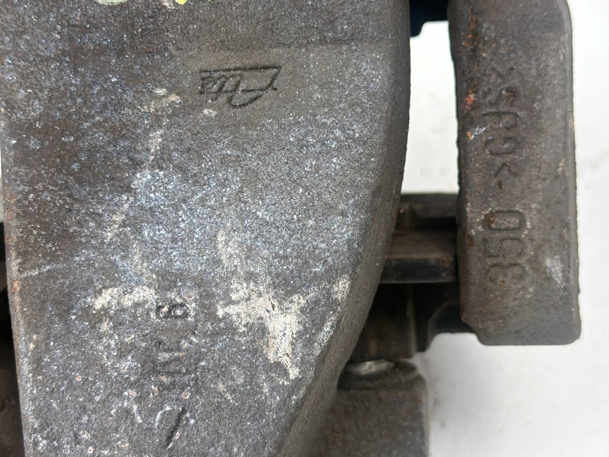 2017-2020 Jaguar F-Pace Front Left Side Disc Brake Caliper A426M T4K15513 OEM