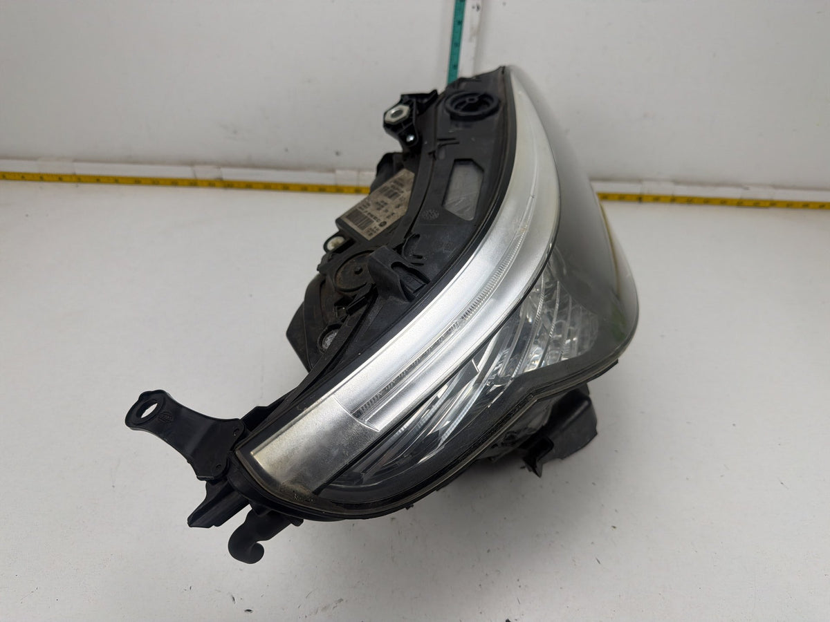 2008-2010 BMW E60 E61 528i 535i 550i Right Xenon HID Headlight 7044676 OEM