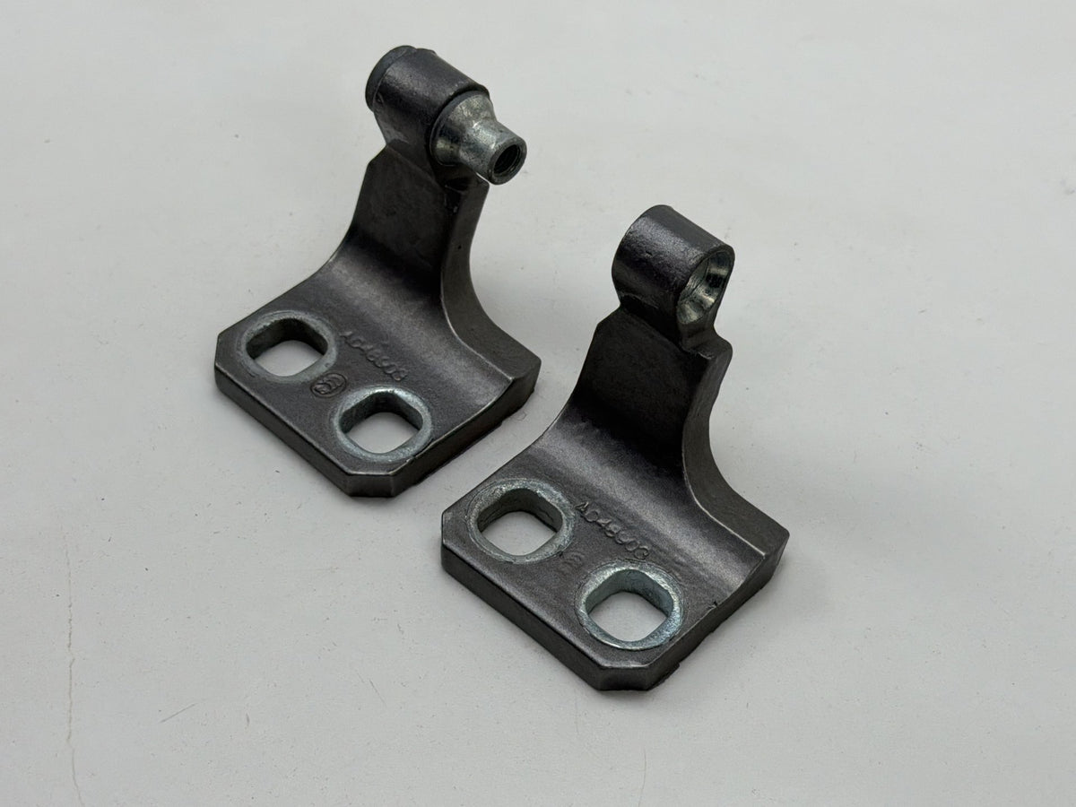 2014-2021 Maserati Quattroporte Rear Right Side Upper Lower Door Hinges Set OEM