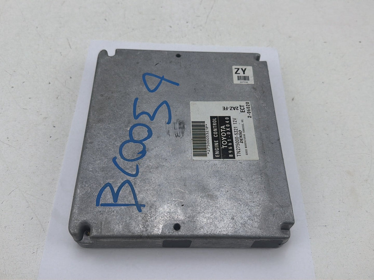 2002-2003 Toyota Camry - Engine Computer Control Module 89661-0X040 OEM