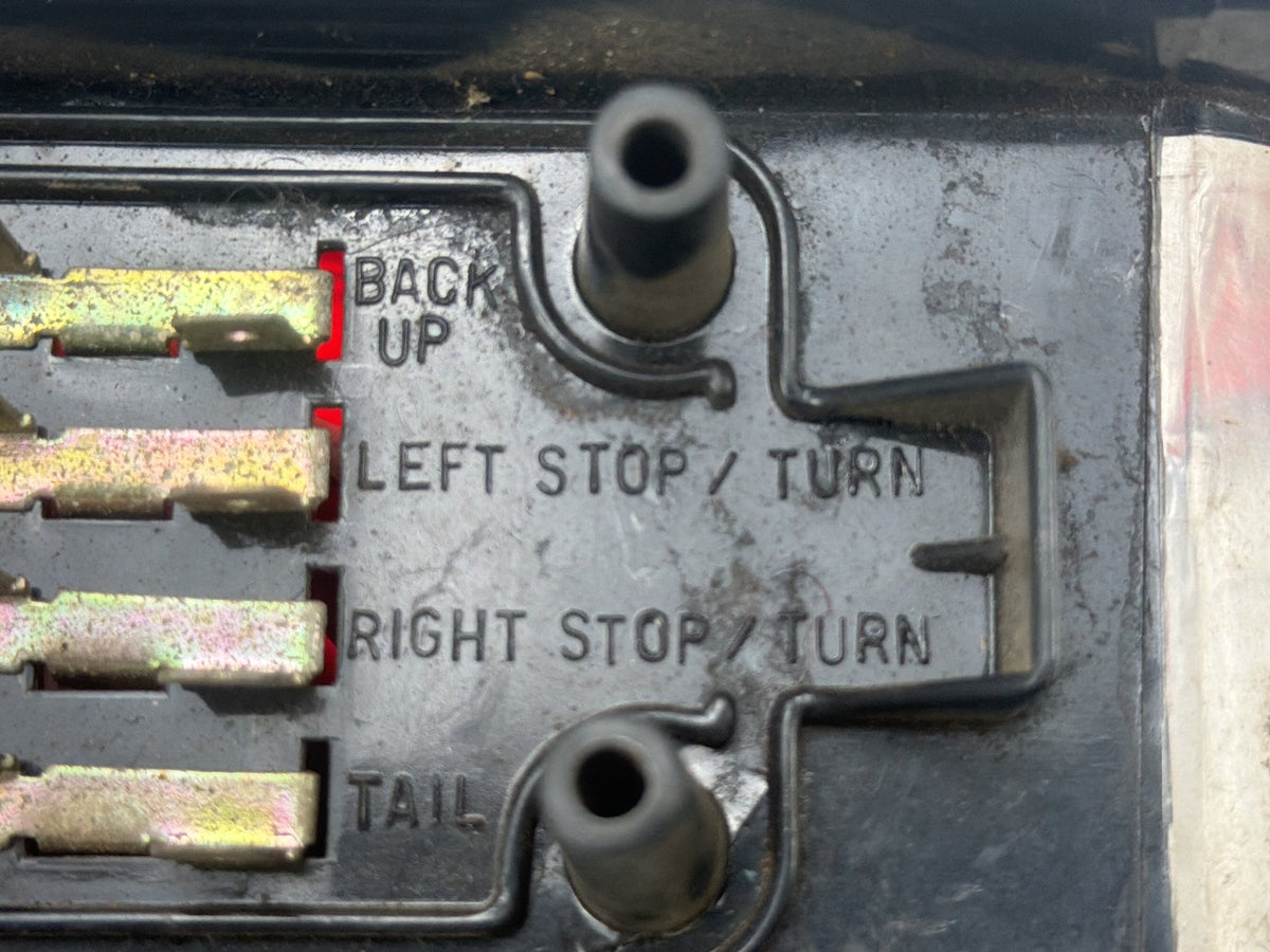 Torsion Mount Grote 9130 Trailer Tail Light Lamp