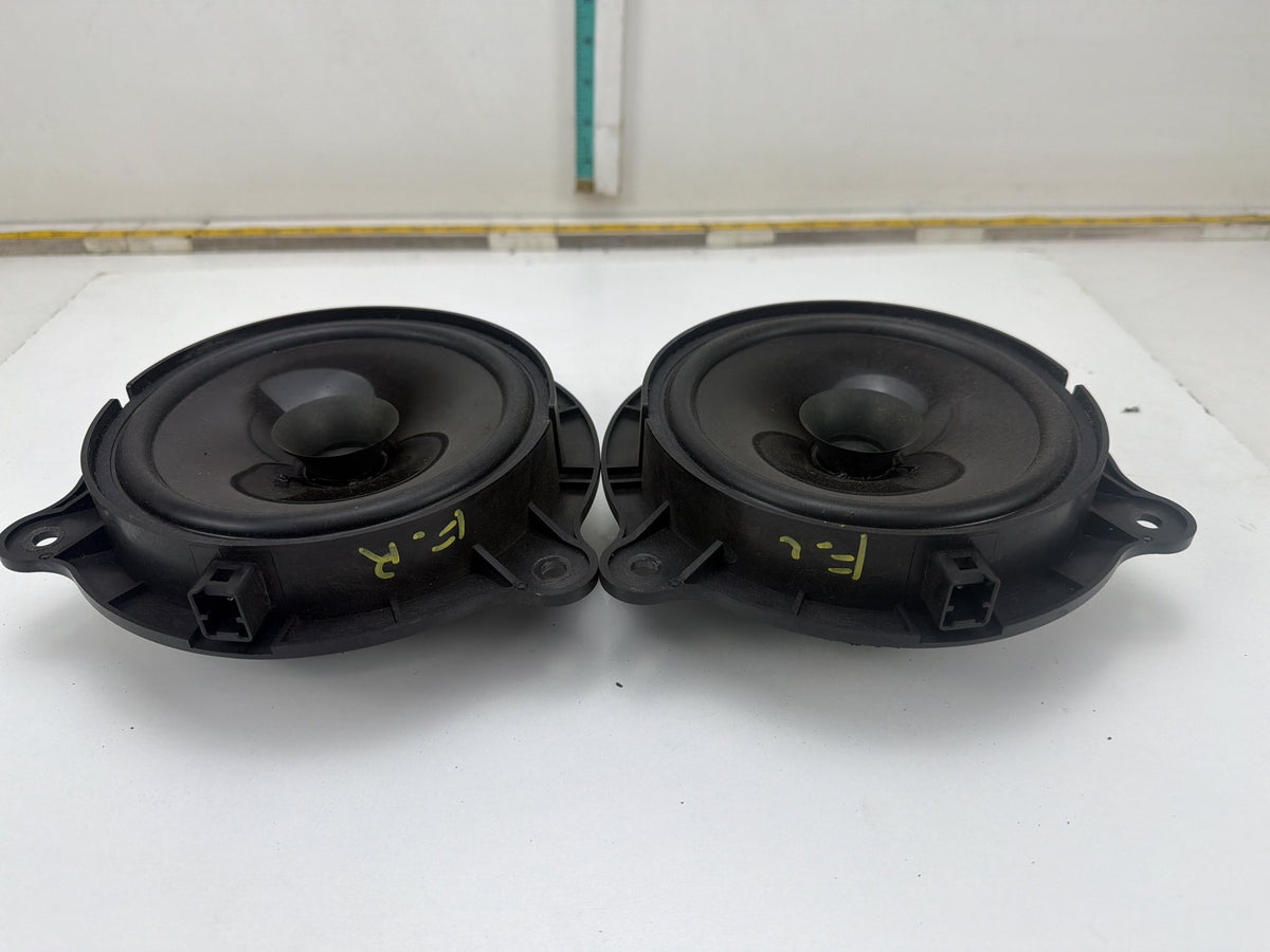 2013-2018 Nissan Altima Front Left Right Side Door Speaker Pair 28156-ZX10A OEM