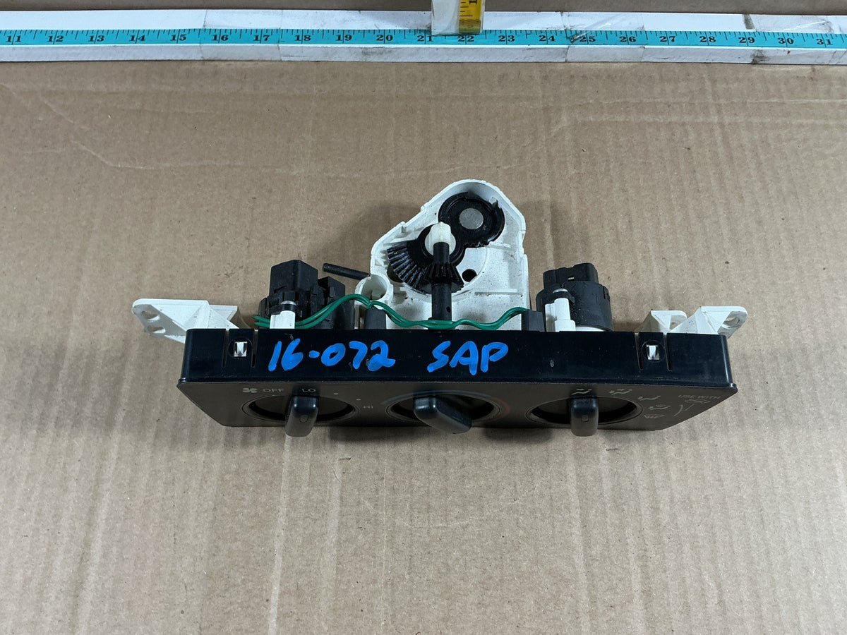 1995-1999 Toyota Avalon AC Heater Temperature Climate Control Switch OEM