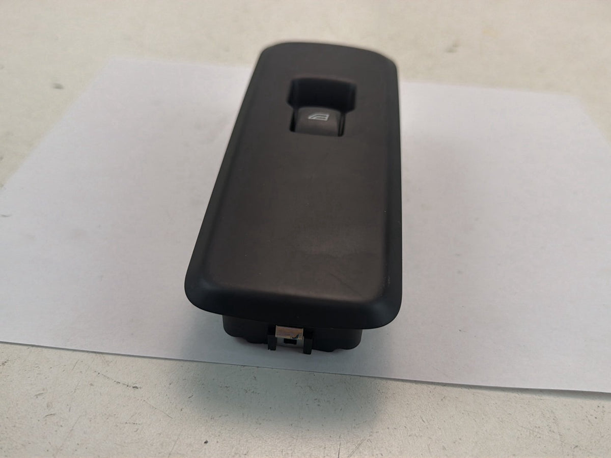 2012-2013 Land Rover Range Rover Sport Rear Left Door Window Control Switch OEM