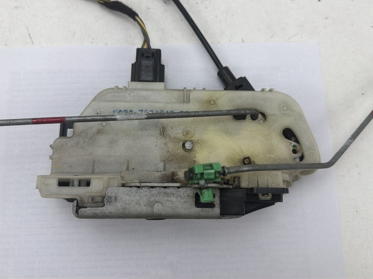 2011-2019 Ford Explorer Front Right Passenger Door Lock Latch OEM