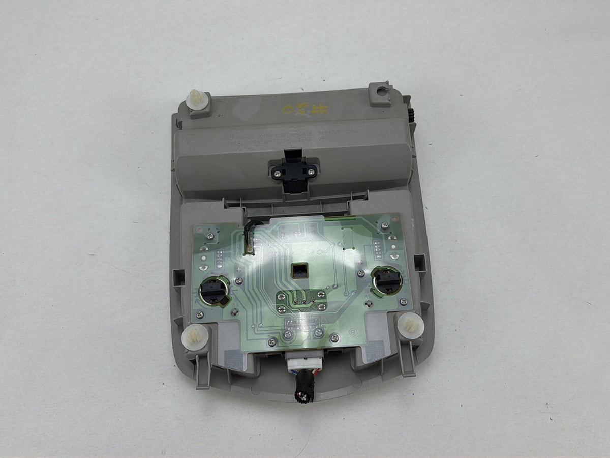 2010-2015 Toyota Prius W30- Front Roof Overhead Dome Map Light 1D111-103G OEM