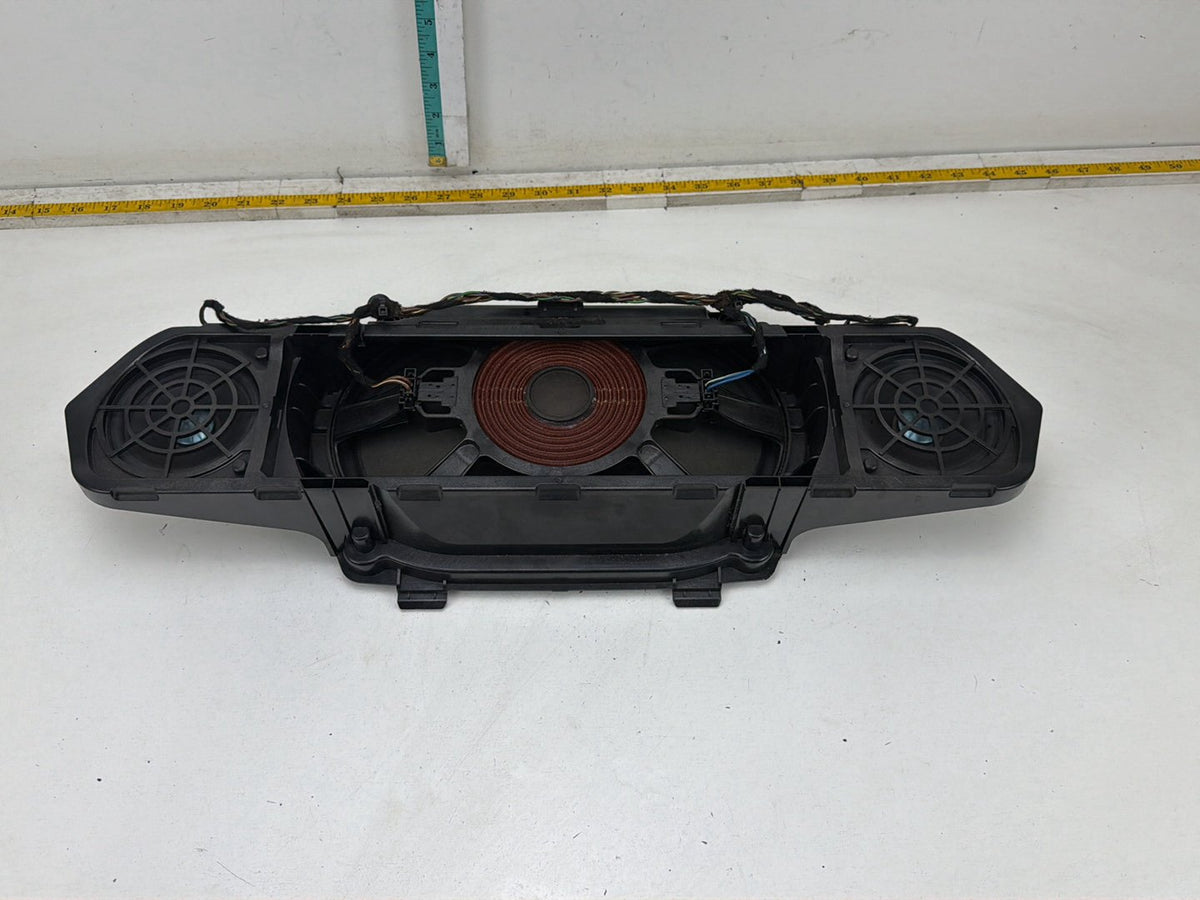 2007-2013 Mercedes-Benz S-Class 550 W221 Subwoofer Speakers A2218208102 OEM