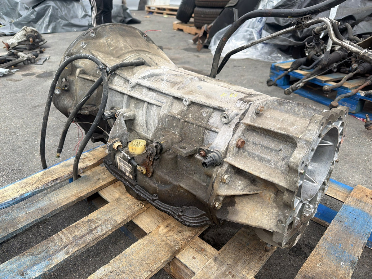 2011-2013 Jeep Grand Cherokee WK 5.7L V8 Automatic Transmission Assembly OEM