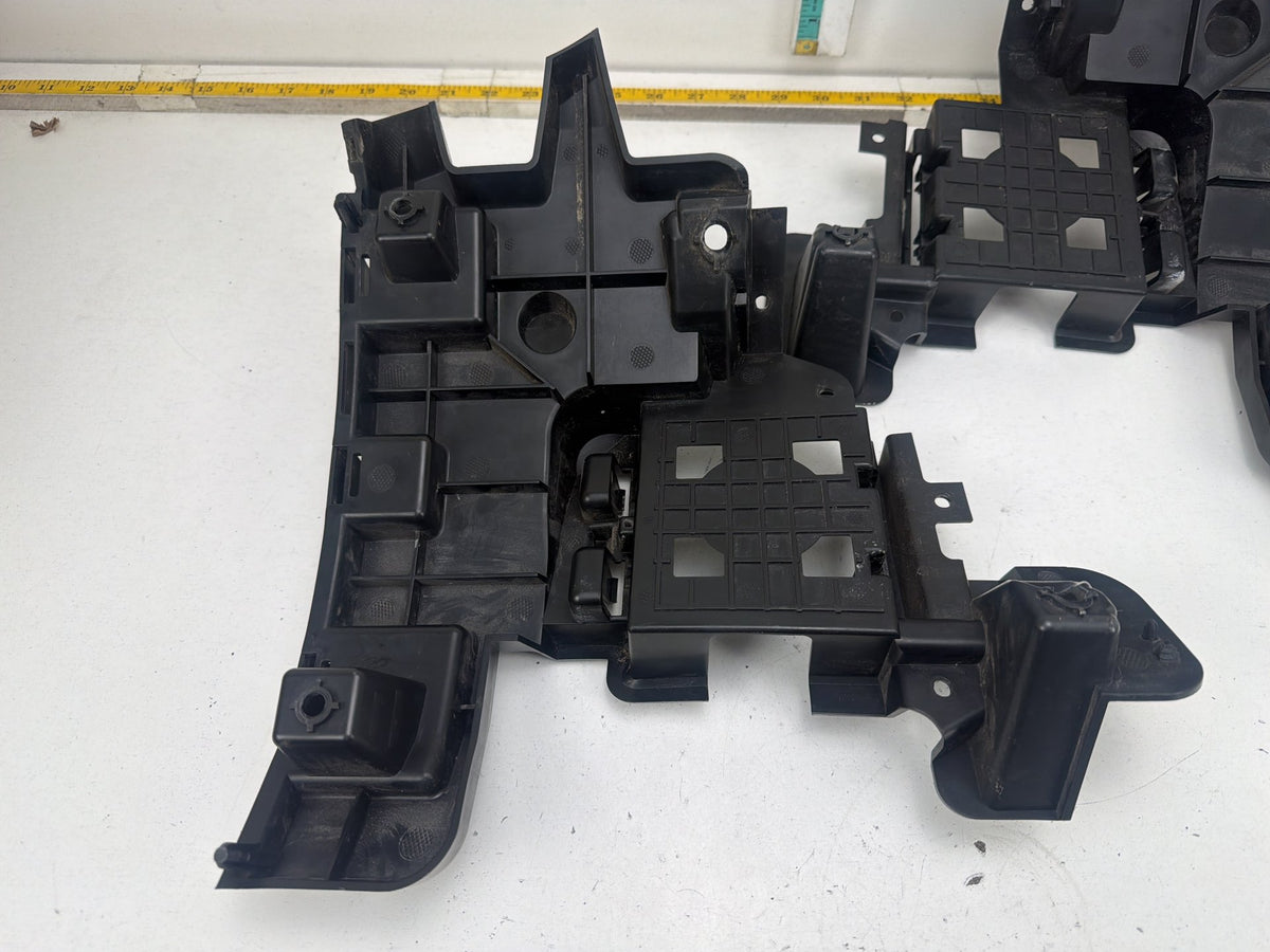 2014-2018 Volvo S60 Rear Bumper Side Mount Support Guide Bracket Pair OEM