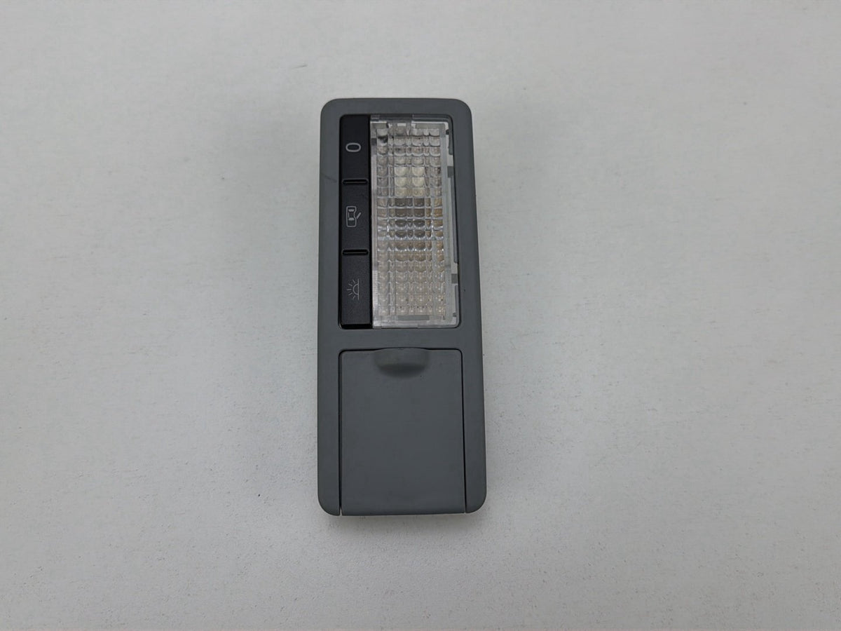 2003-2006 Porsche Cayenne Left Rear Interior Dome Light 7L5947291 OEM