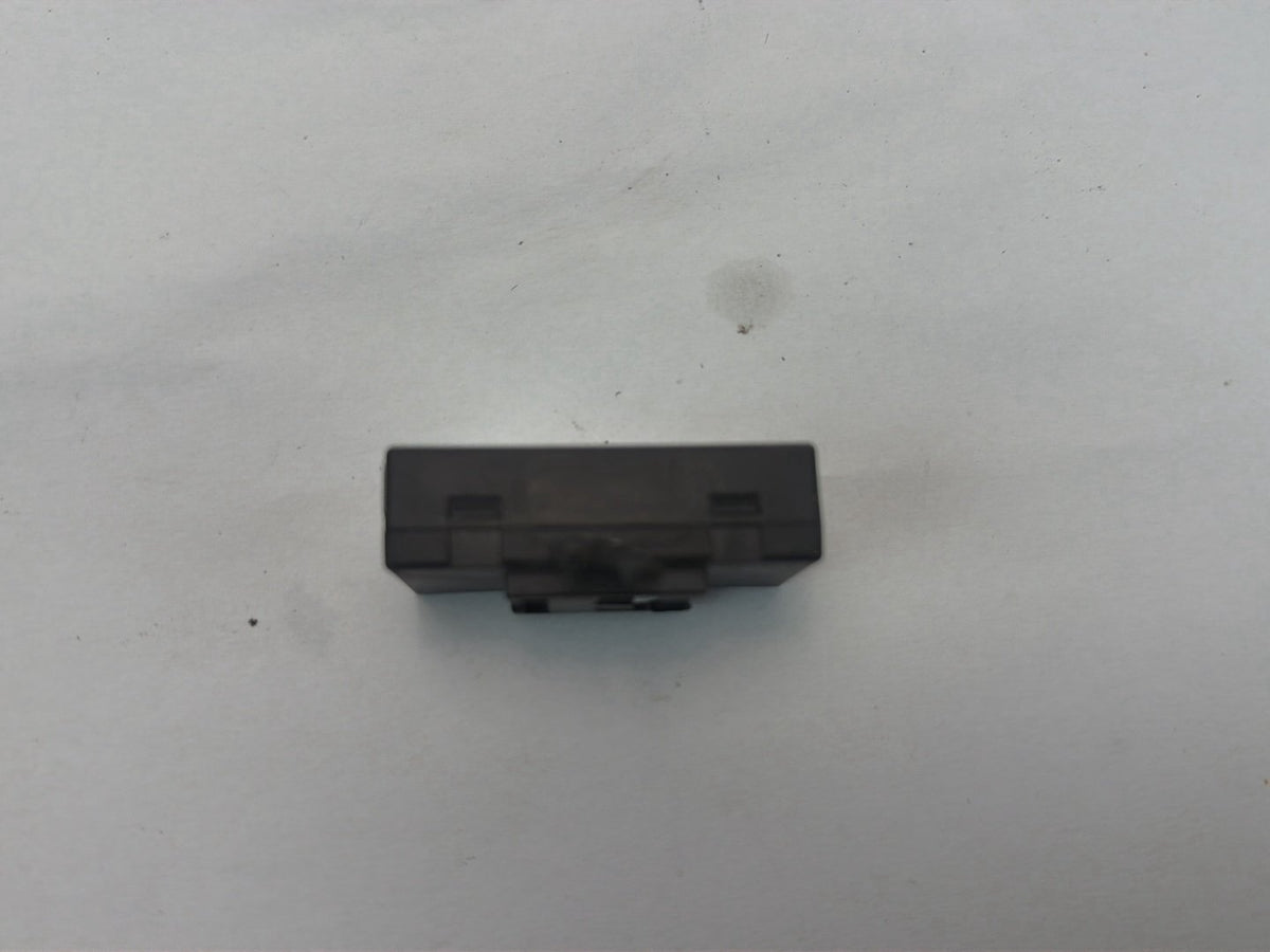 2015 - 2019 Toyota Sienna L30 - Seat Heater Control Module 87501-08020-A OEM