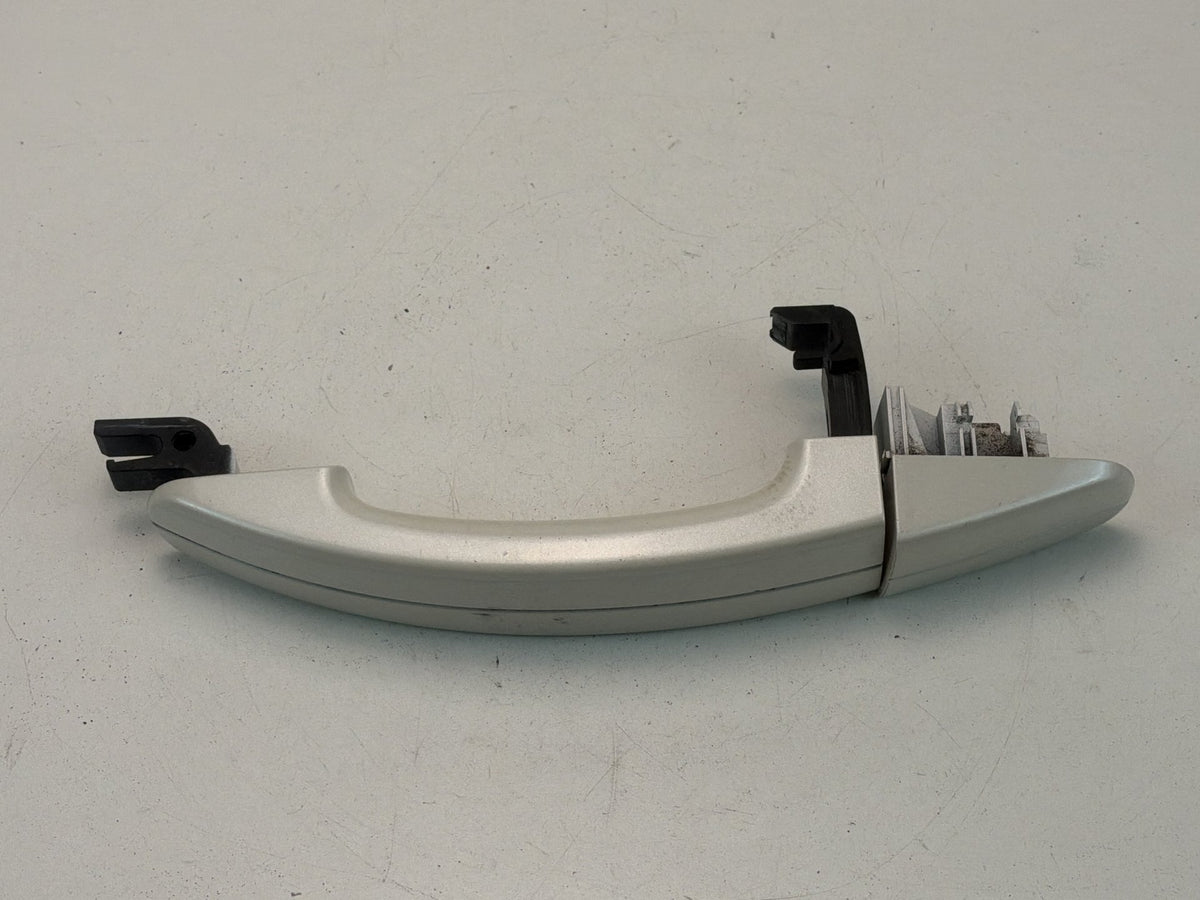 2013-2019 Ford Escape Rear Left Side Exterior Door Handle AM51 U22404 CC A W OEM