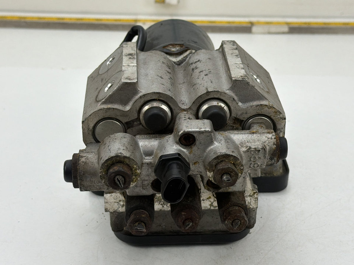 1996-2001 Chevrolet Suburban 1500 ABS Pump Anti Lock Brake Module 12765501 OEM
