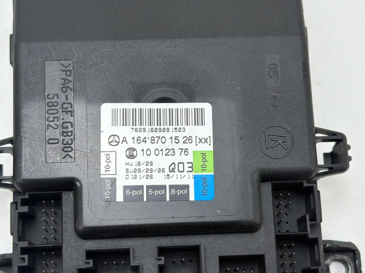 2007-2013 Mercedes-Benz R350 W251 Left Front Door Control Module A1648701526 OEM