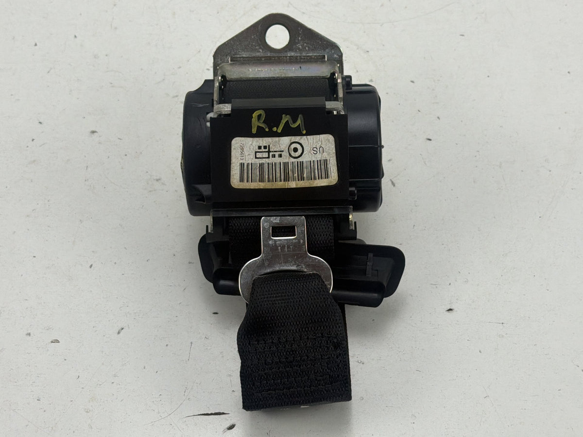 2009-2011 BMW 335i xDrive Rear Centre Seat Belt Retractor 7245613 OEM