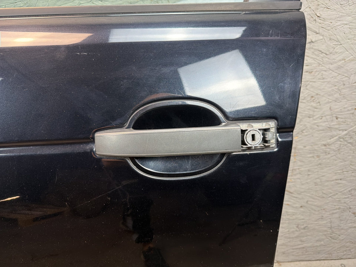 2010-2012 Land Rover Range Rover Front Left Driver Side Door Shell Assembly OEM