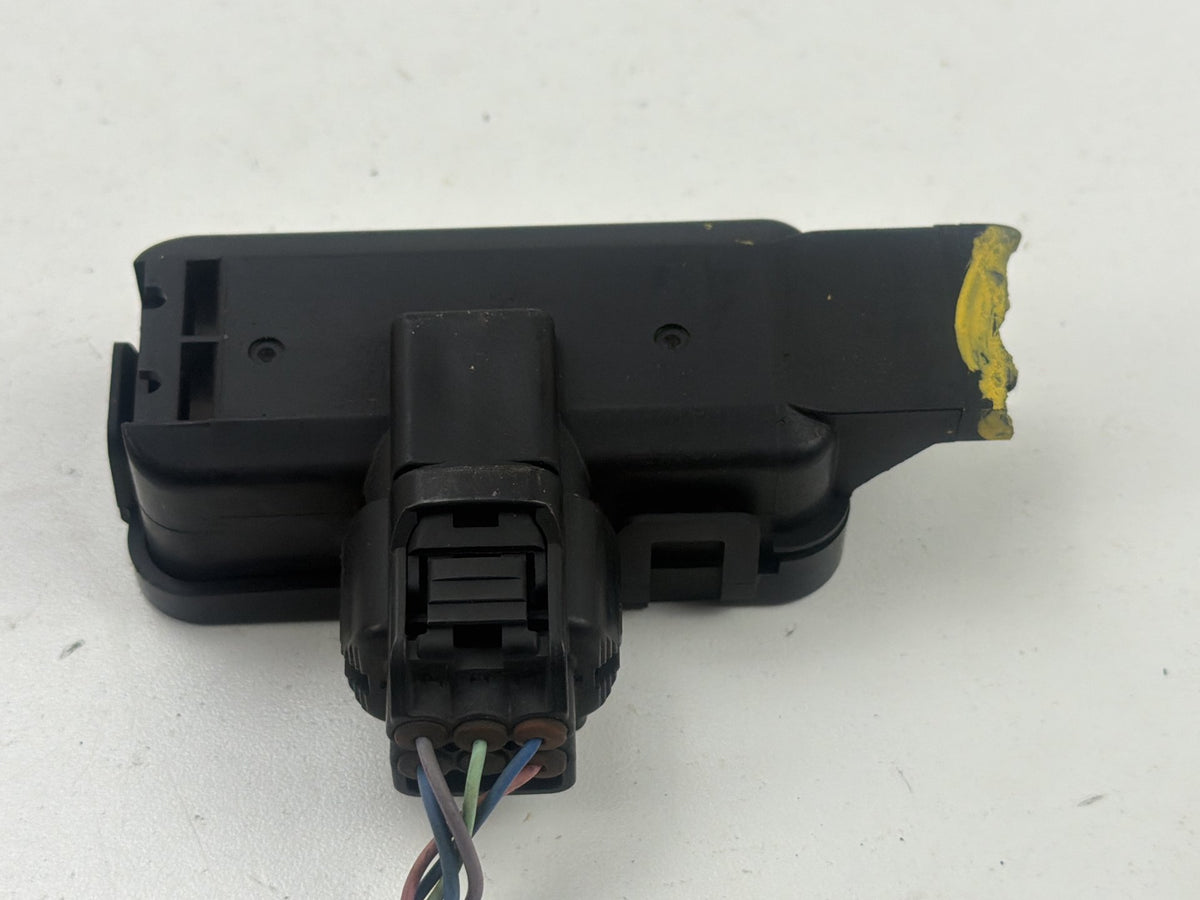2004-2006 Lexus LS430 Smog Emission Sensor Control Unit 013650-0010 Cracked OEM