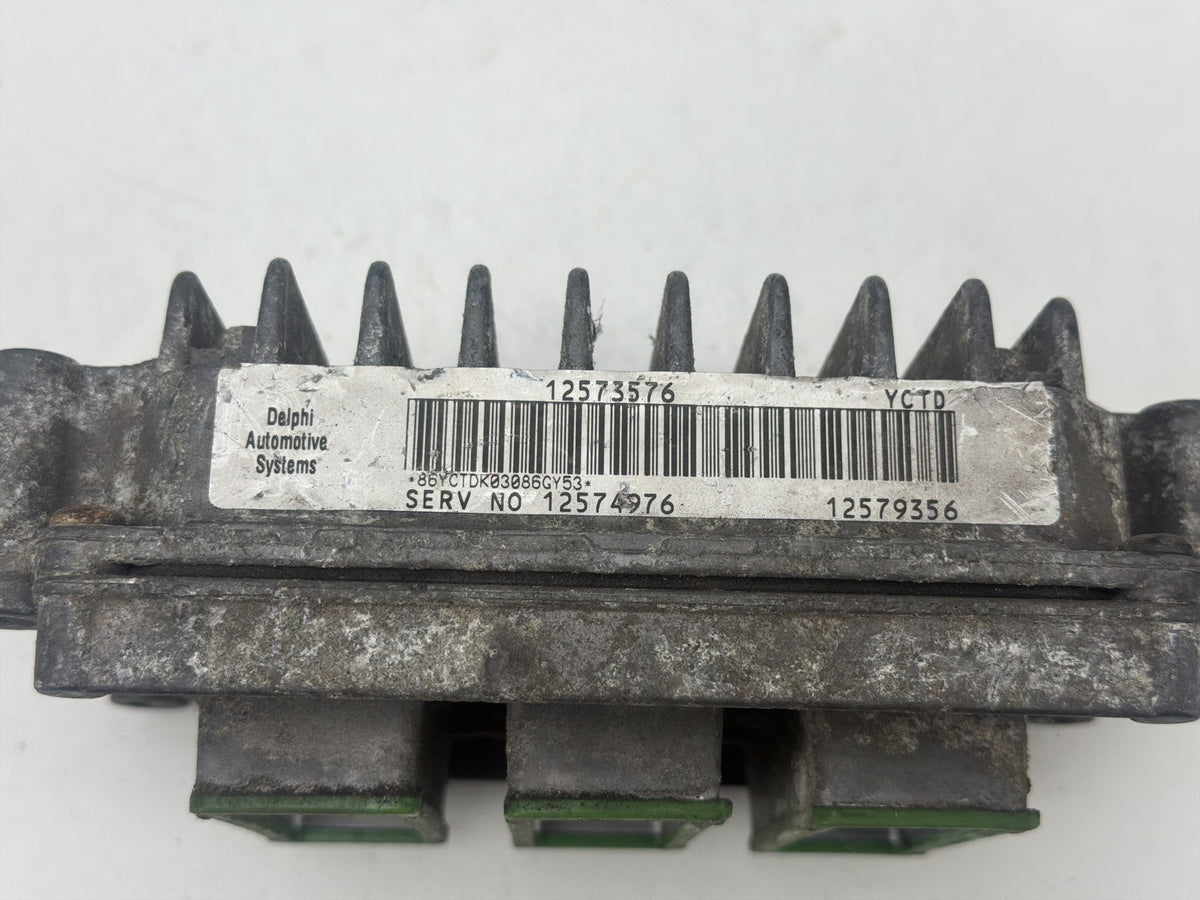 2003-2005 GMC Envoy Engine Computer Control Module 12573576 OEM