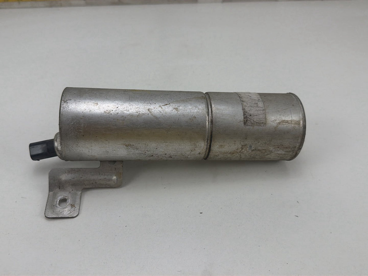 2007-2013 Mercedes-Benz S-Class W221 AC Receiver Dryer Container A2218300283 OEM