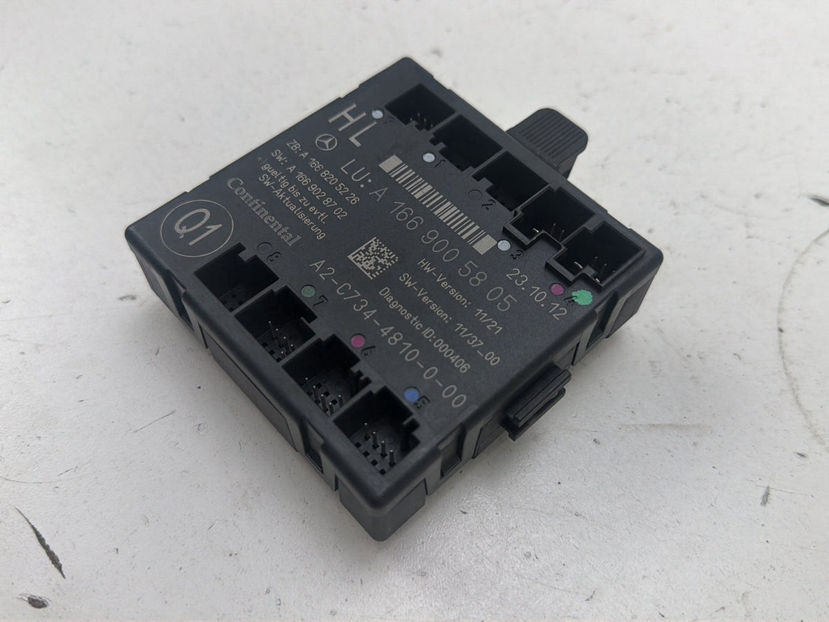 2012-2015 Mercedes ML550 W166 Rear Left Driver Side Door Control Module ECU OEM