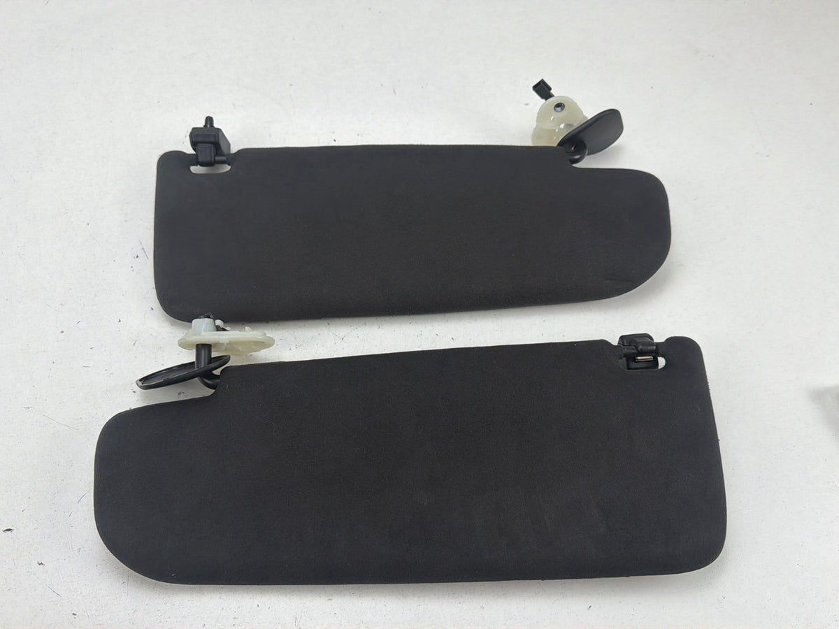 2014-2017 Maserati Ghibli Front Left Driver/Right Passenger Side Sun Visor OEM