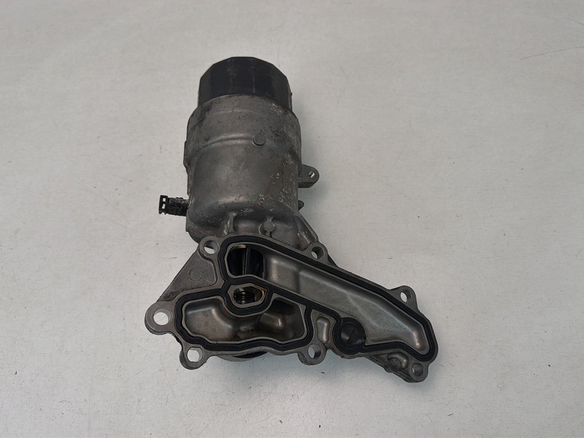 2012-2017 Mercedes-Benz S-Class W221 Engine Oil Filter Housing A2781800410 OEM