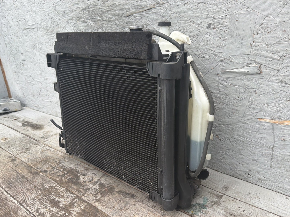 2013-2019 Nissan Sentra Radiator Cooling Fan Motor Assembly OEM