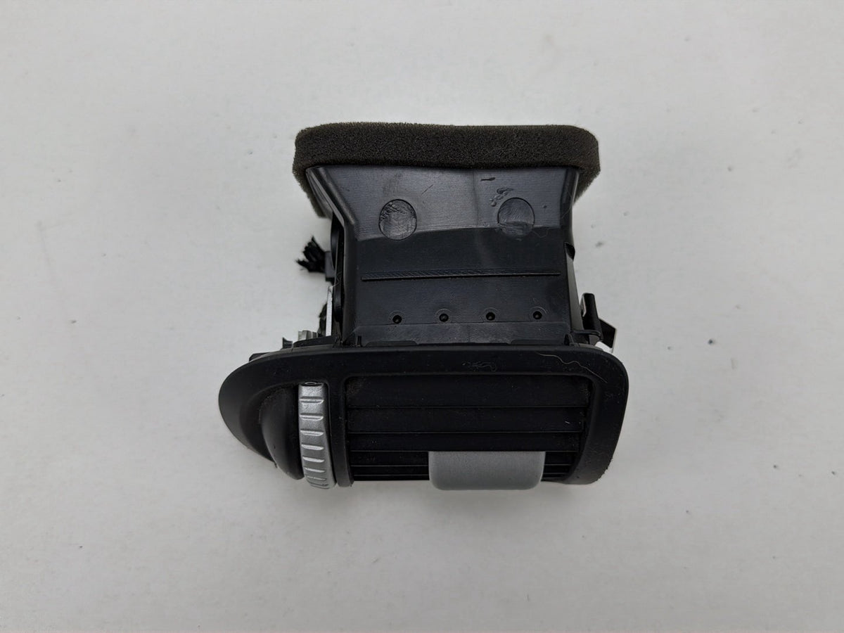 2003-2006 Porsche Cayenne Front Left Driver Side Dash Air Vent 7L5819703A OEM