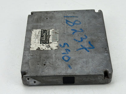 2005 Toyota Sienna Engine Computer Control Module Unit ECU 89661-08120 OEM