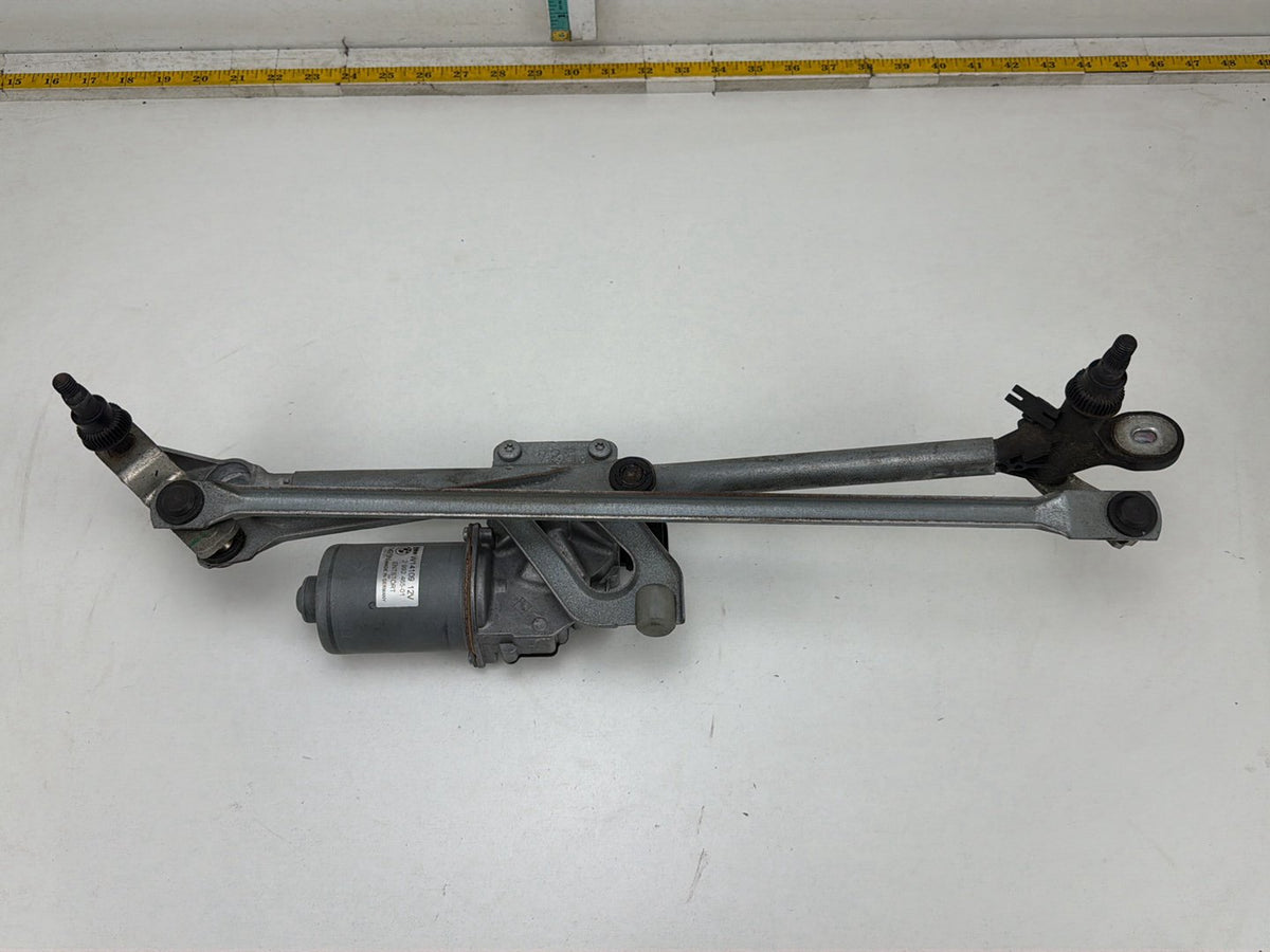 2010-2015 BMW X1 E84 Front Windshield Wiper Motor Transmission Linkage Assembly