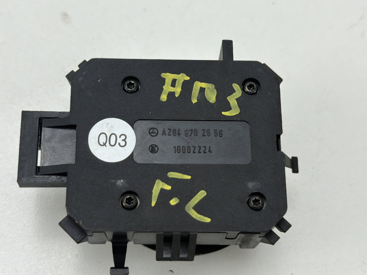 2006-2012 Mercedes-Benz R350-Front Left Seat Adjustment Switch A2048702558 OEM