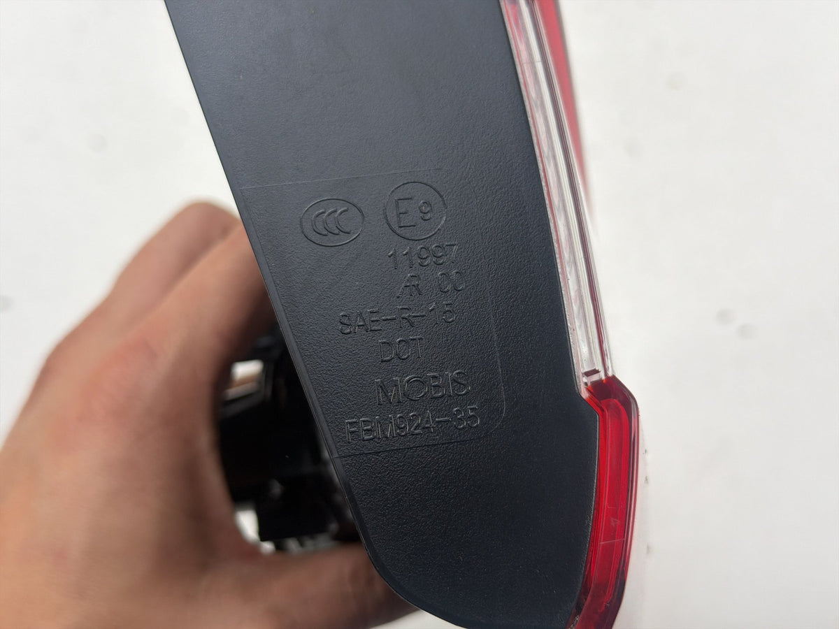 2017-2019 Subaru Impreza Rear Left Driver Side Inner Tail Light 84251-FL05B OEM