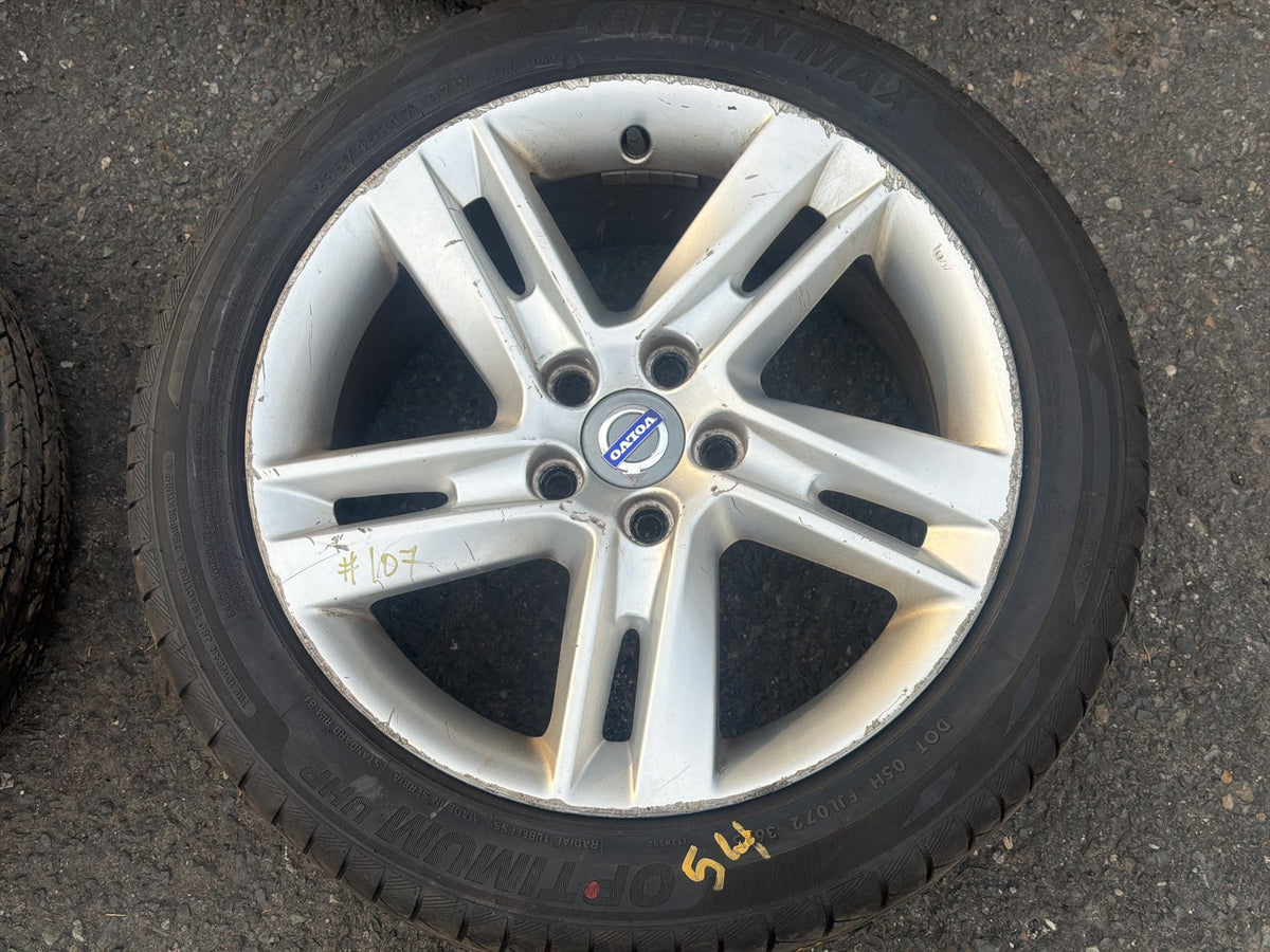 2014-2018 Volvo S60 17 Inch Tire Wheel Rim Set of 4 235/45R17 97W/94H OEM