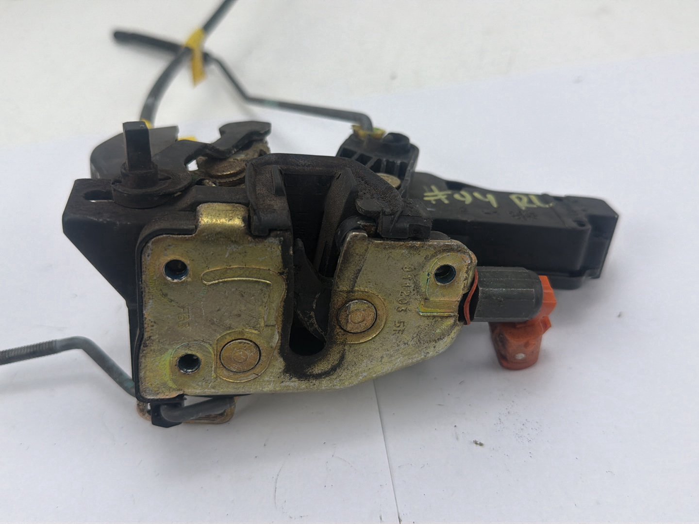 2003-2006 Lincoln Navigator Rear Left Side Power Door Lock Actuator Latch OEM