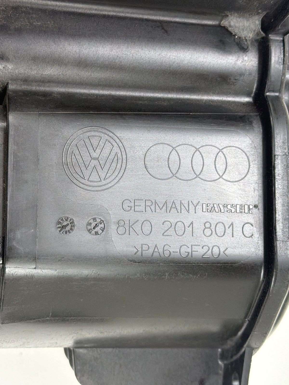 2009-2017 Audi Q5 Fuel Vapor Charcoal Canister EVAP Emissions 8K0201801C OEM